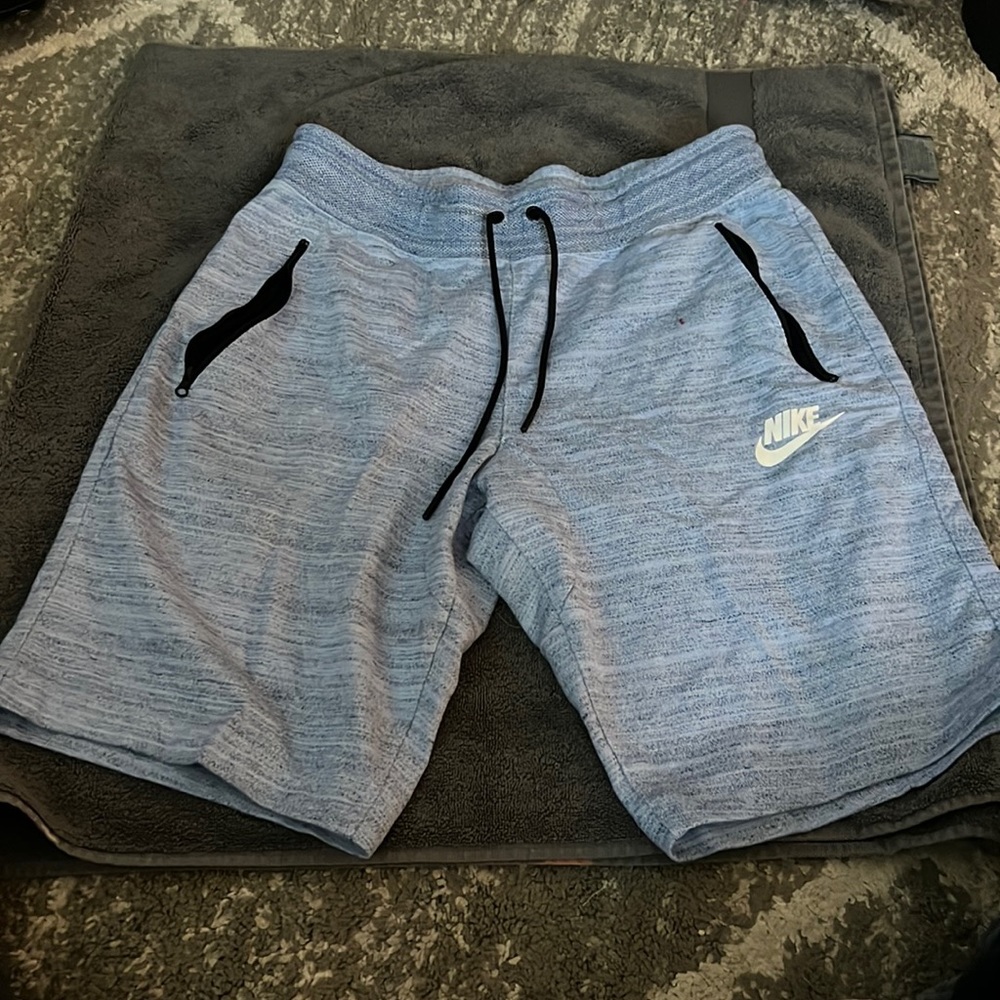 Mens nike shirts Large